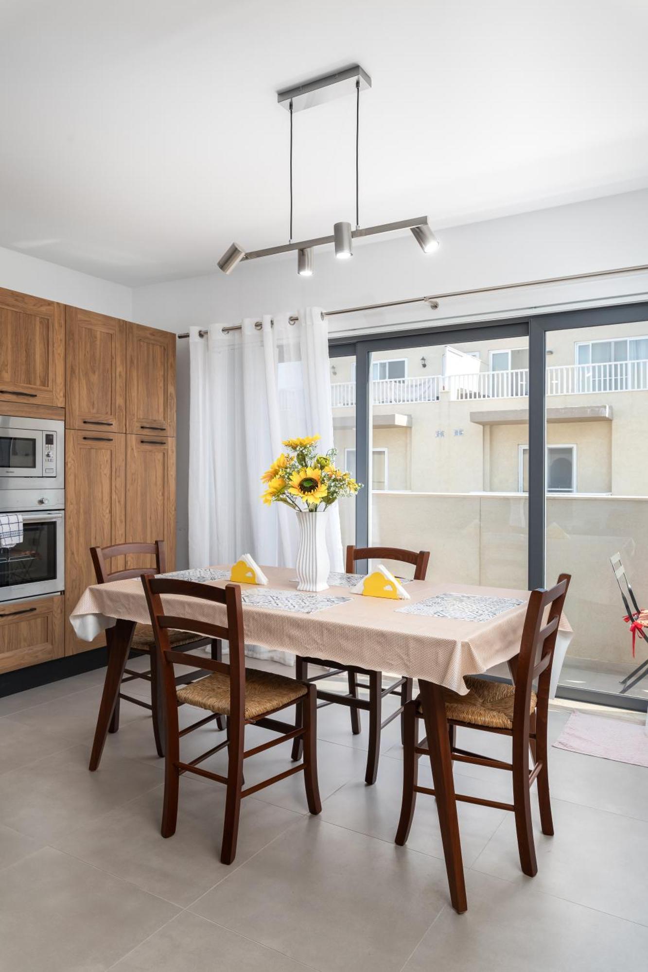 Modern 2Br Stylish Apartment With 2 Balconies - Close To St Julian'S & Sliema & Yacht Marina Pieta Экстерьер фото